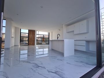 VENTA CASA MODERNA EN CONJUNTO CERRADO PUERTO COLOMBIA