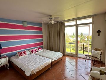 VENTA DE HERMOSA CASA DE 4,000 MTS DE TERRENO EN ZONA RESIDENCIAL DE CUERNAVACA