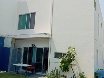 Casa en venta en el fraccionamiento Aiyana Residencial en Santa Fe Xochitepec, Morelos