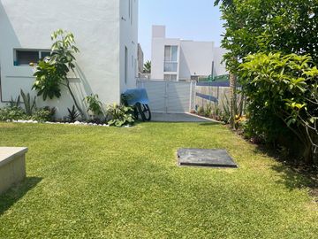 Casa en venta en el fraccionamiento Aiyana Residencial en Santa Fe Xochitepec, Morelos