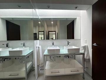 Casa en venta en fraccionamiento las Bárcenas Metepec, Estado de México.