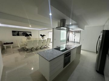 Casa en venta en fraccionamiento las Bárcenas Metepec, Estado de México.