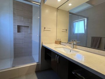 CASA EN VENTA EN LAS CAÑADAS