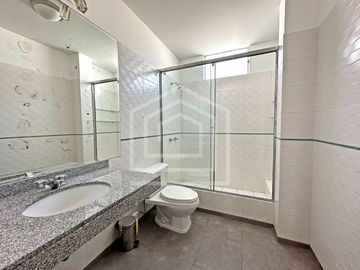 DEPARTAMENTO TIPO CASA CHALET EN VENTA EN MAGDALENA CON SAN ISIDRO