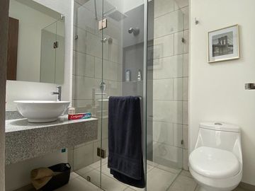 CASA EN VENTA TOLUCA CERCA DEL PARQUE TOLUCA 2000 Y DEL AEROPUERTO INTERNACIONAL
