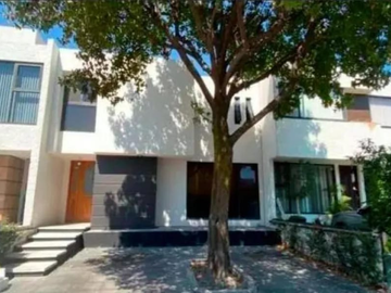 Casa en venta en Joyas del Pedregal Coyoacan