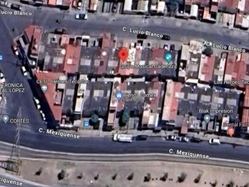 CASA EN VENTA EN