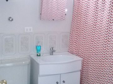 SE VENDE Hermoso dep en Plaza de Armas.
