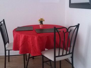 SE VENDE Hermoso dep en Plaza de Armas.