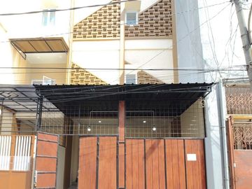 Jual Rumah Kost 31 Kamar di Cengkareng Dekat Kampus UBSI Cengkareng