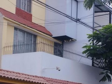 SE VENDE DEPARTAMENTO 3 PISO CON AIRES EN UN 4 PISO SUPER BONITO Y ESPACIOSO