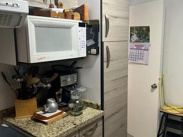 Casa Esquina en Micro barrio de Villa Jardines de Santa María, Maipú.