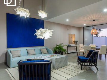 Casa en venta de dos pisos en privada residencial dentro de Temozón Norte, Mérida.