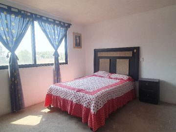 venta de casa con excelente ubicacion