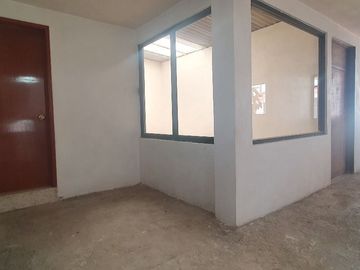 venta de casa con excelente ubicacion