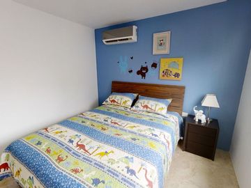 Venta de preciosa casa diseño moderno en Etapa Brisana - Urb Casalaguna/ km 12 av. León Febres Cordero.