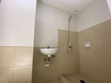 16th floor Penthouse for Sale in Davao City Near Airport