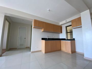 16th floor Penthouse for Sale in Davao City Near Airport