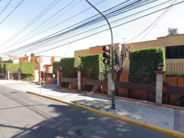 Remate De Casa En Calzada De Las Brujas, Coapa