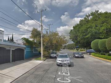 VENDO CASA EN CIUDAD SATELITE