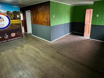 Vendemos casa comercial a pasos la avenida Alemania