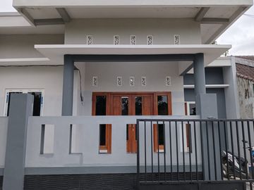Rumah Baru Luas 163 di Singosari Song song kota Malang
