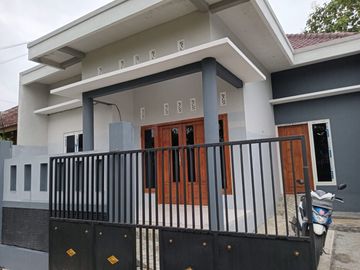 Rumah Baru Luas 163 di Singosari Song song kota Malang