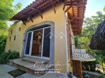Casa en venta ECOLOGICA SUSTENTABLE en Sayulita Nayarit con panel solar