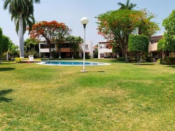 Casa en venta Cuernava. Club de Golf Santa Fe