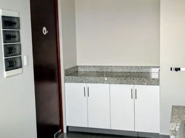 ¡OPORTUNIDAD ÚNICA! DEPARTAMENTO TRIPLEX EN LA CALERA SURQUILLO