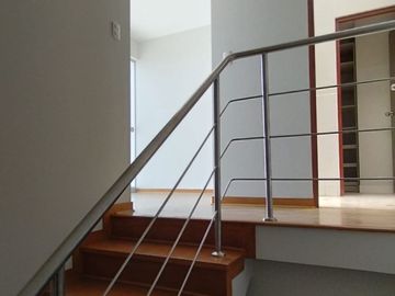 ¡OPORTUNIDAD ÚNICA! DEPARTAMENTO TRIPLEX EN LA CALERA SURQUILLO