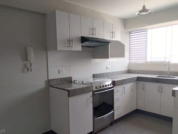 ¡OPORTUNIDAD ÚNICA! DEPARTAMENTO TRIPLEX EN LA CALERA SURQUILLO