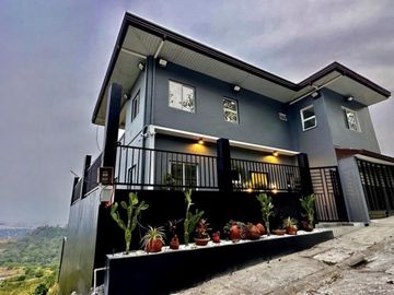 5 Bedroom Over Looking Brandnew House & Lot in Eastridge Executive Village East | For Sale | Fretrato I.D: RC181