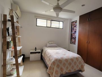 Vendo departamento en el km 3.5 vía a Samborondon, Urbanización Paseo del Sol