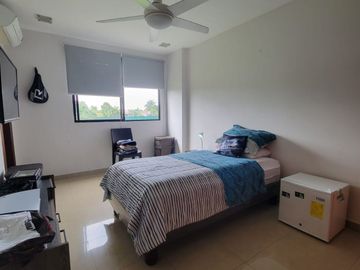 Vendo departamento en el km 3.5 vía a Samborondon, Urbanización Paseo del Sol