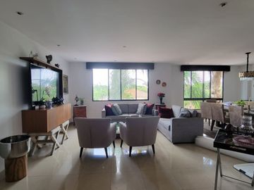 Vendo departamento en el km 3.5 vía a Samborondon, Urbanización Paseo del Sol