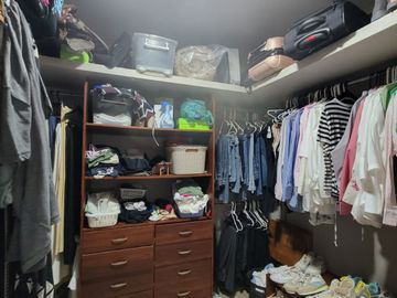 Vendo departamento en el km 3.5 vía a Samborondon, Urbanización Paseo del Sol