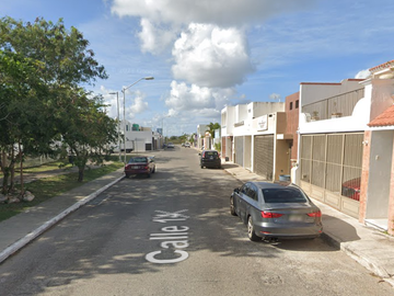 OPORTUNIDAD CASA EN REMATE BANCARIO CALLE 14  PARAÍSO MAYA MERIDA