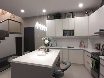 Spacious and 6-Bedroom Fully Furnished Townhouse in Mandaue City, Cebu