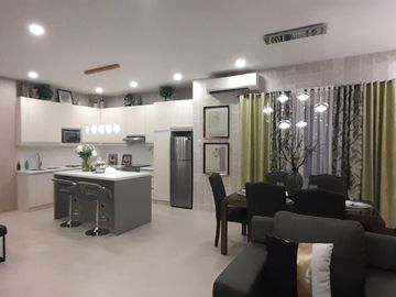 Spacious and 6-Bedroom Fully Furnished Townhouse in Mandaue City, Cebu