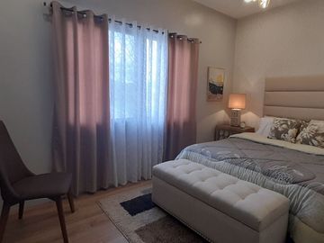 Spacious and 6-Bedroom Fully Furnished Townhouse in Mandaue City, Cebu