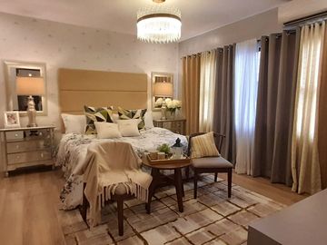 Spacious and 6-Bedroom Fully Furnished Townhouse in Mandaue City, Cebu