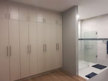 Spacious and 6-Bedroom Fully Furnished Townhouse in Mandaue City, Cebu