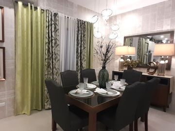 Spacious and 6-Bedroom Fully Furnished Townhouse in Mandaue City, Cebu