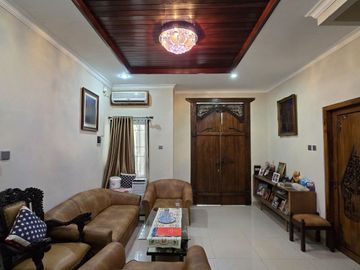 DI Jual rumah bagus siap huni di jatinegara indah jakarta timur