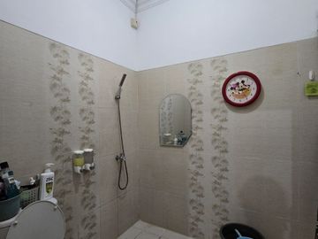 DI Jual rumah bagus siap huni di jatinegara indah jakarta timur