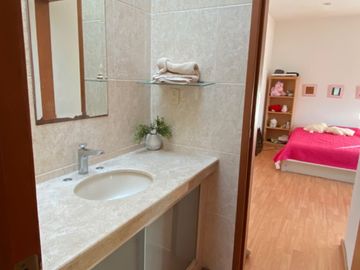 Casa Venta a unos pasos del Parque Metropolitano Pza Galerías
