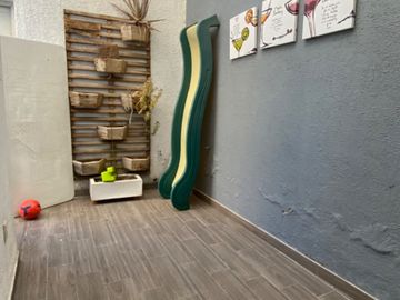 Casa Venta a unos pasos del Parque Metropolitano Pza Galerías