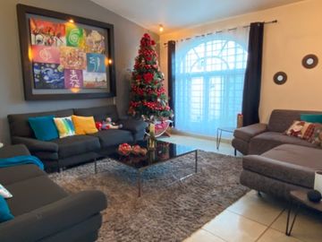 Casa Venta a unos pasos del Parque Metropolitano Pza Galerías