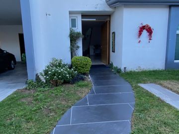 Casa Venta a unos pasos del Parque Metropolitano Pza Galerías